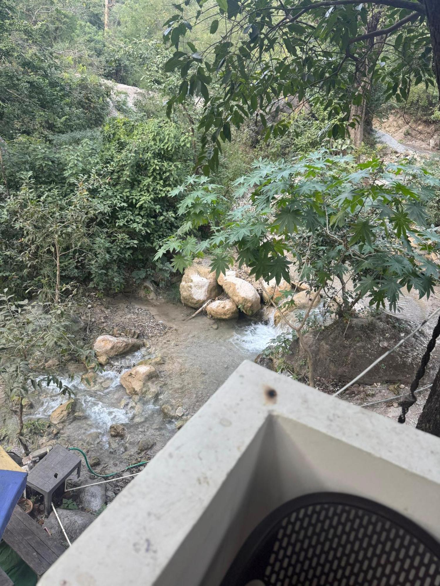 Shivanjal Stay Rishīkesh Esterno foto